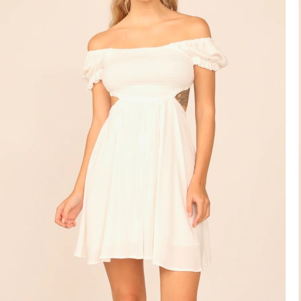 Ocean Drive Size Large White dress